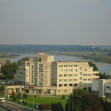Viesbutis Jurbarkas Hotel Buitenkant foto
