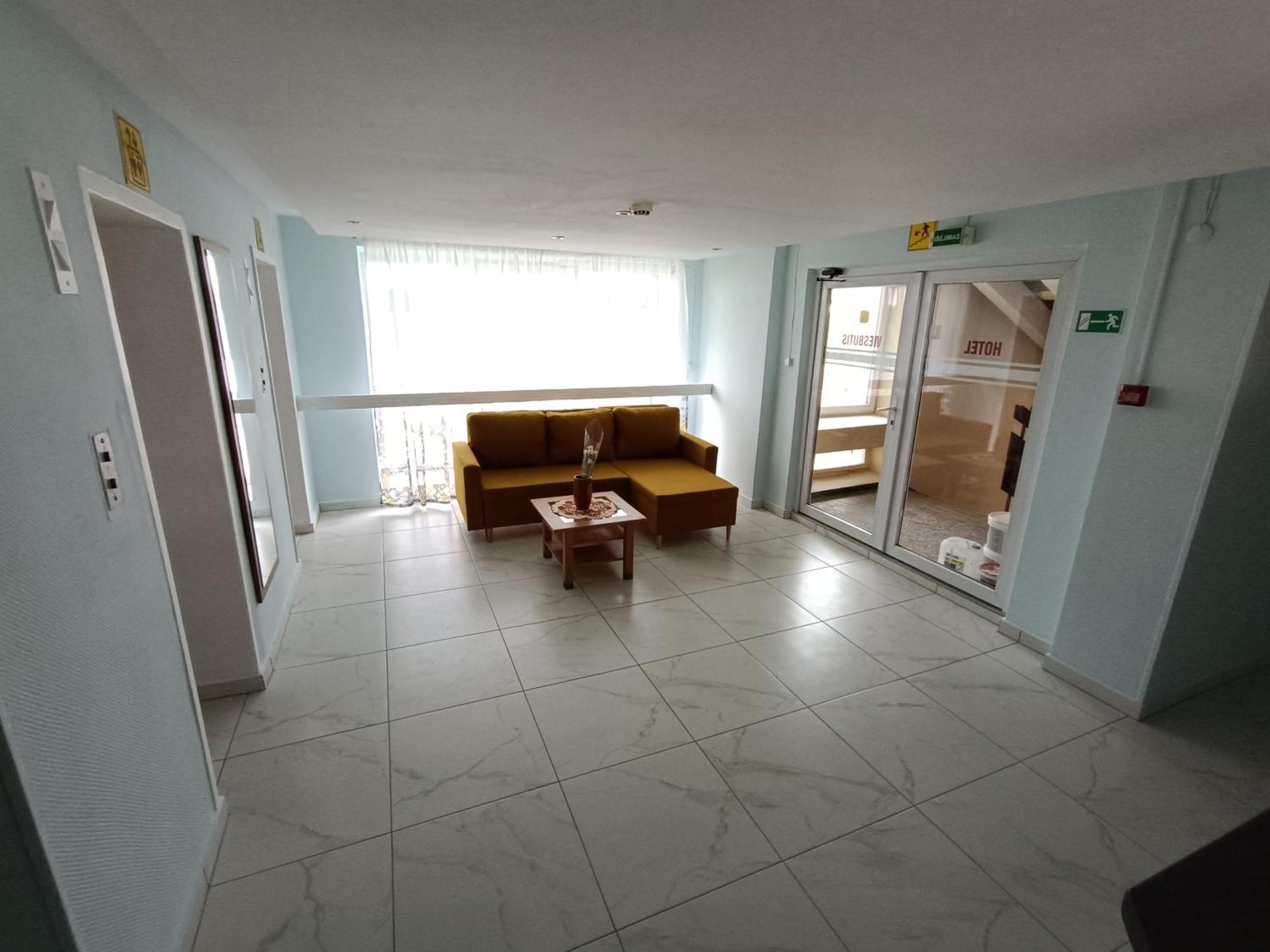 Viesbutis Jurbarkas Hotel Buitenkant foto