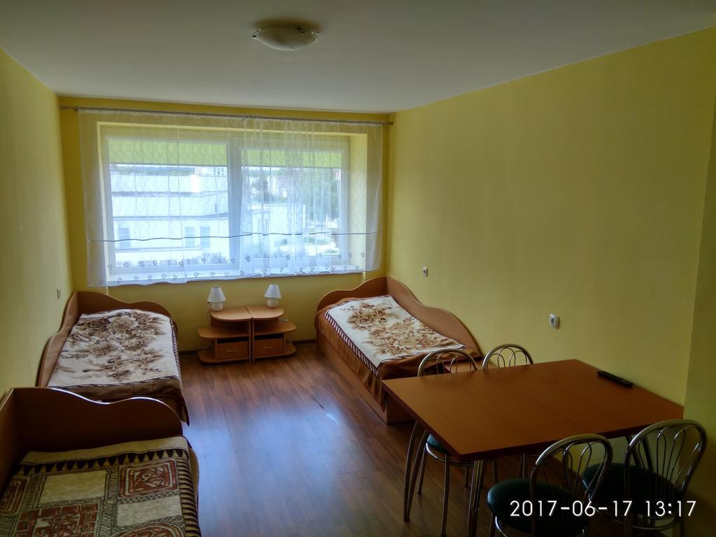 Viesbutis Jurbarkas Hotel Buitenkant foto