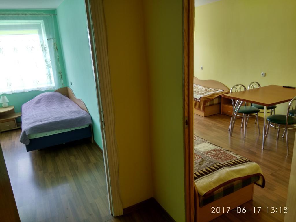 Viesbutis Jurbarkas Hotel Buitenkant foto