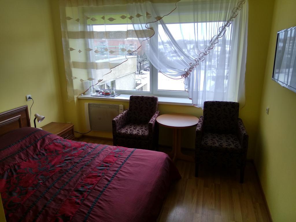 Viesbutis Jurbarkas Hotel Buitenkant foto