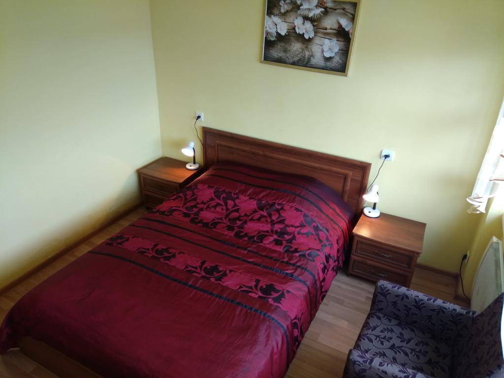 Viesbutis Jurbarkas Hotel Buitenkant foto