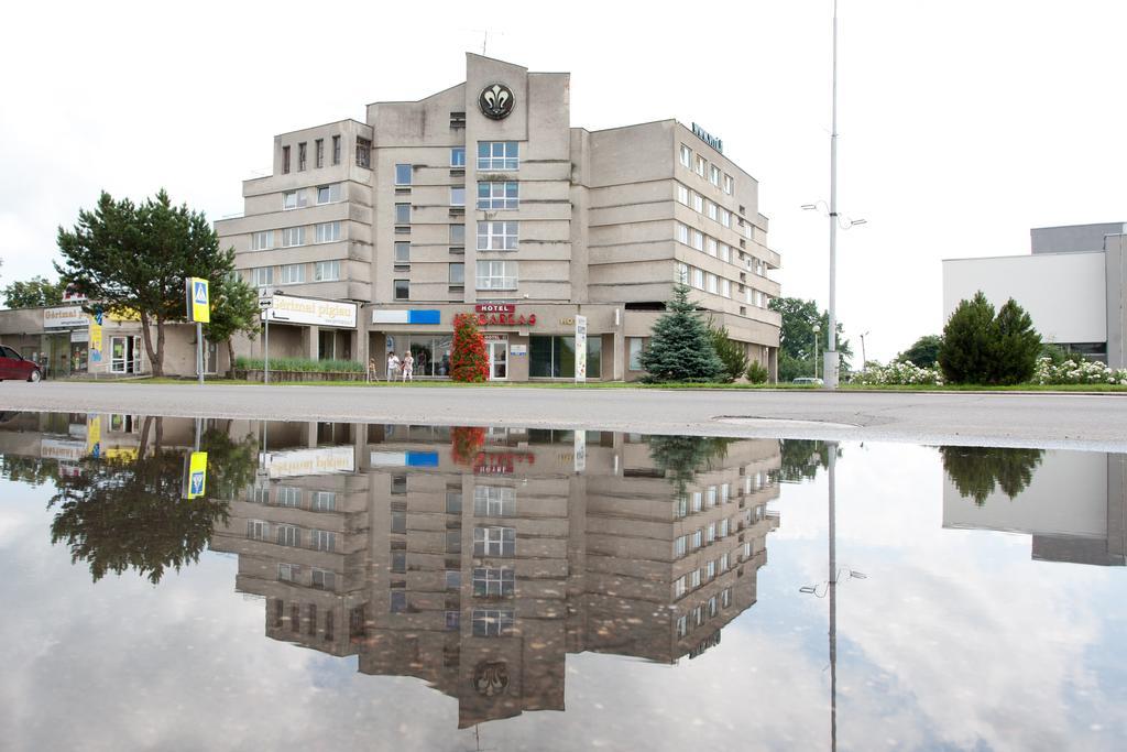 Viesbutis Jurbarkas Hotel Buitenkant foto